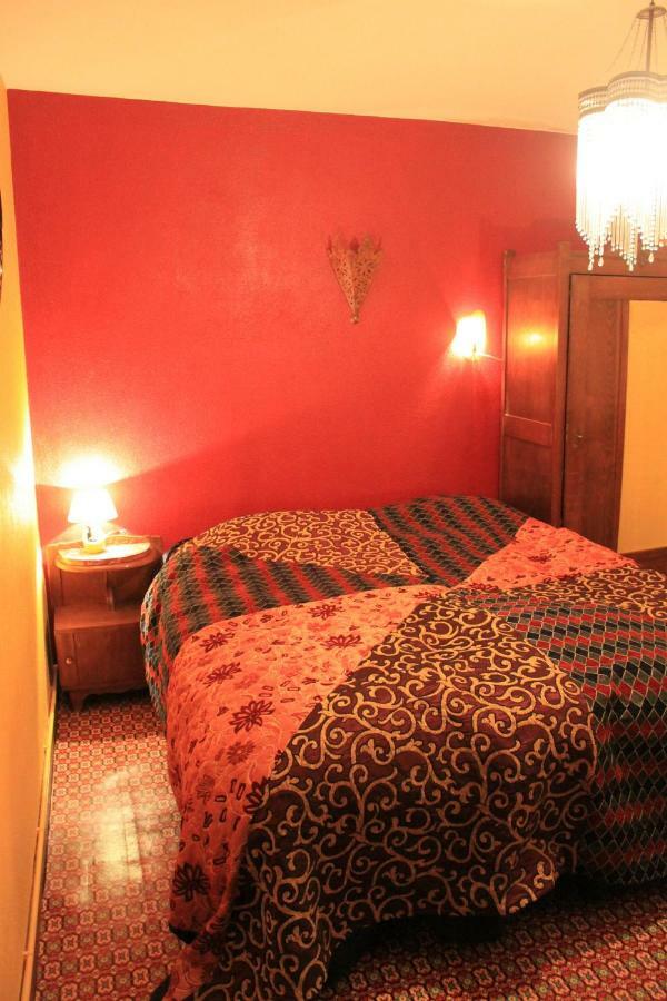 Le Vertige Bed & Breakfast Echandelys Bilik gambar